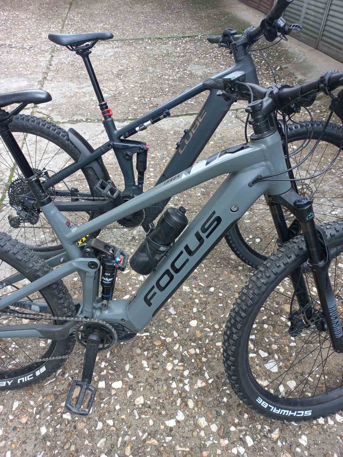 Реално каране — Focus и Cube e-bike след планинска обиколка
